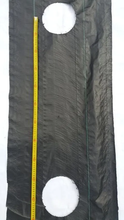 Agrotkanina OTWORY pod TUJE MALINY BORÓWKE KRZEWY itp. 0,8x10m
