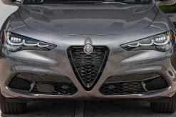 Alfa Romeo Stelvio - Listwy na grill chrom atrapa zderzak Tuning