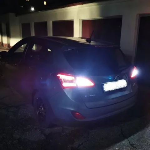 ŻARÓWKA P21W 144 LED