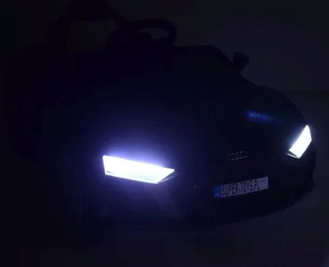 AUDI R8 SPYDER NA AKUMULATOR SUPER WERSJA/A300