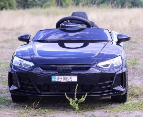 AUTO NA AKUMULATOR AUDI RS E-TRON GT , MIĘKKIE KOŁA, MIEKKIE SIEDZENIE, SUPER JAKOSĆ/QLS6888
