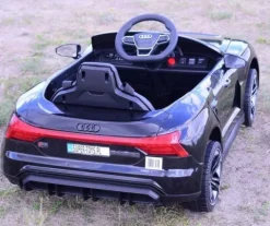 AUTO NA AKUMULATOR AUDI RS E-TRON GT , MIĘKKIE KOŁA, MIEKKIE SIEDZENIE, SUPER JAKOSĆ/QLS6888