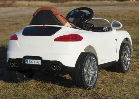 AUTO ROADSTER EXCLUSIVE Z ŚWIECĄCYMI KOŁAMI/SX158