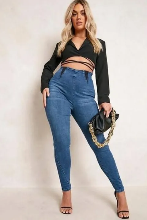 Boohoo niebieskie elastyczne spodnie plus size 54