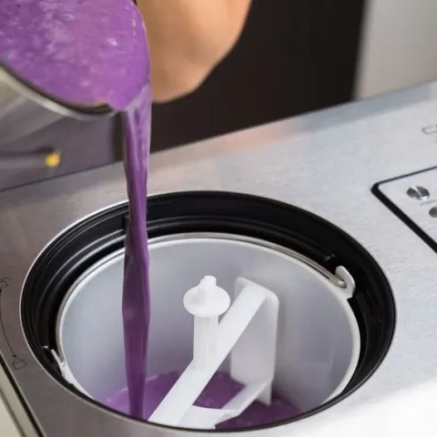 CASO DESIGN IceCreamer maszyna, automat do lodów