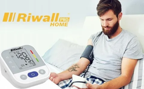 CIŚNIENIOMIERZ MEDYCZNY NARAMIENNY ELEKTRO ARYTMIA BATERIE RIWALL RBP-01
