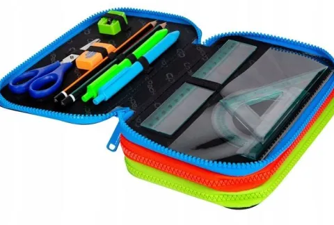 Coolpack Piórnik 3 komory z wyposażeniem kredki ołówki mazaki dla gracza