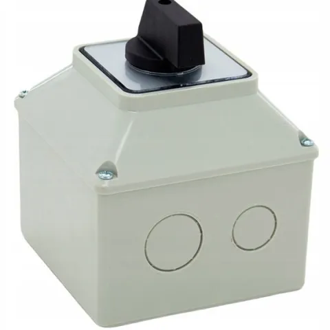 ŁĄCZNIK KRZYWKOWY 32A 0-1 3F W OBUDOWIE IP65