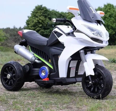 DUŻY MOTOR ŚCIGACZ Z SYMULACJĄ WYDECHU, MIĘKKIE KOŁA STRONG 2 EXCLUSIVE/6288A
