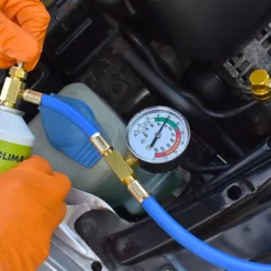 GAZ NABIJANIA KLIMATYZACJI AUT Z R134a CZYNNIK CHŁODNICZY USZCZELNIACZ 4w1