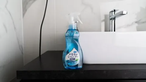 Innowacyjny Japoński SZAMPON DO OKULARÓW miętowy - 200ml SOFT99