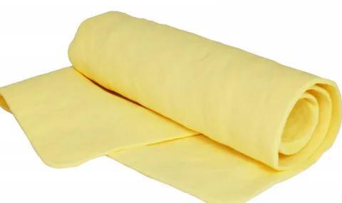 IRCHA SYNTETYCZNA SAMOCHODOWA ŚCIERECZKA Z IRCHY W TUBIE 43X32CM SZMATKA