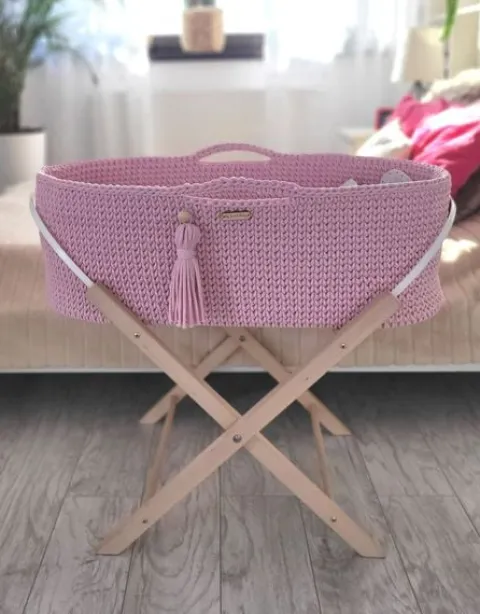 Kosz Mojżesza BOHO Handmade ze stojakiem - różowy