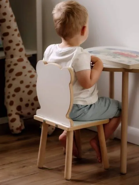 Krzesełko dla dzieci Miś białe