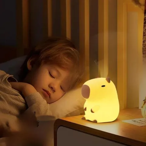 Lampka Nocna Miękka dla Dzieci Silikonowa na Baterie Kapibara 11cm