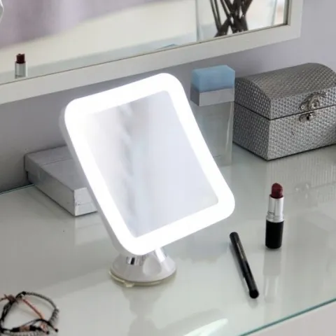 Lusterko LED łazienkowe na baterie Camry CR 2169