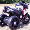 MEGA MOTOR 3 KOŁOWY SPORT, DWA SILNIKI , MIĘKKIE KOŁA, MIĘKKIE SIEDZENIE, GAZ W MANETCE/FB6886