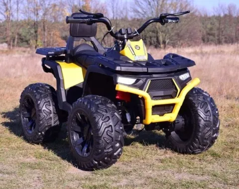 MEGA QUAD TOP SPEED 4X45W, SUPER MOC, GAZ W MANETCE, HAMULCE, PILOT/JC-333