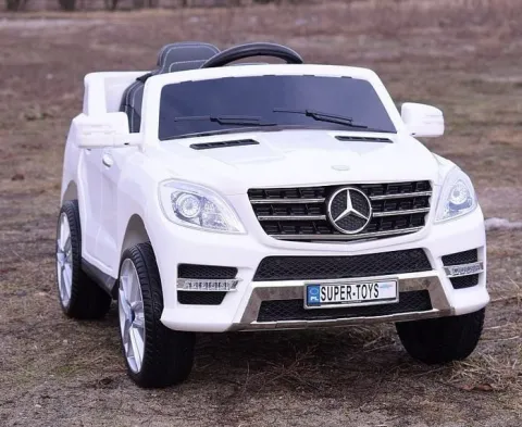 MERCEDES ML350 AMG TRZY SILNIKI, FUNKCJA BUJANIA,MIĘKKIE KOŁA, MIĘKKIE SIEDZENIE, MOCNY/ML350