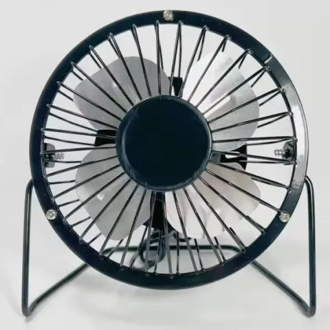 MINI WENTYLATOR MAŁY WIATRAK BIURKOWY WIATRACZEK STOJĄCY PRZENOŚNY CZARNY