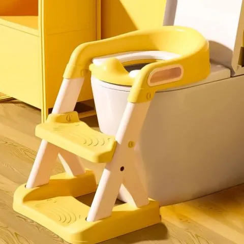 NAKŁADKA NA TOALETĘ ECOTOYS ZE SCHODKAMI DLA DZIECI PLASTIK