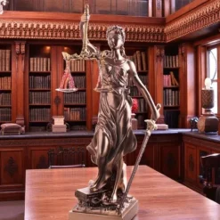 Okazała Temida z wagą i mieczem 31 cm rzeźba brąz TEM-01