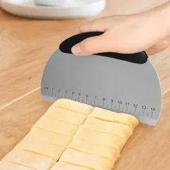 Łopatka szpatułka cukiernicza nóż 16cm dekorator do ciast tortu