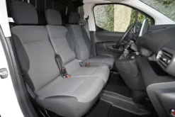 Opel Combo 3 osoby od 2018 pokrowce MIAROWE