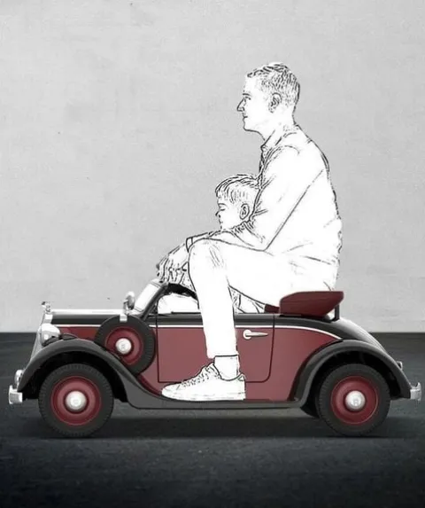 ORYGINALNE AUDI HORSCH DLA DZIECKA I DLA RODZICA DO 100 KG, 4X4/JE1005