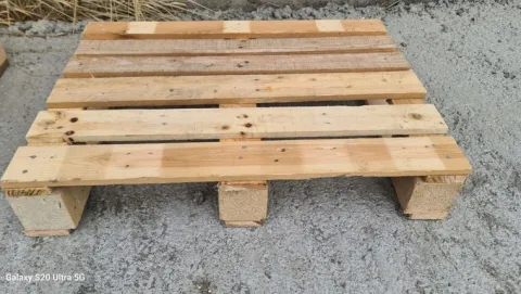 Paleta 80x60 drewniana do transportu nowa półpaleta połówka palety