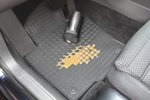 Peugeot 5008 II (7 osób) DYWANIKI GUMOWE STOPERY