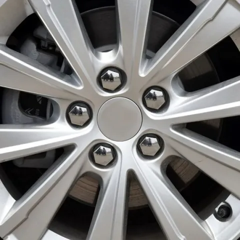 Peugeot 508 I Kombi (I, 11-18) - Nasadki na śruby kół felg 17mm