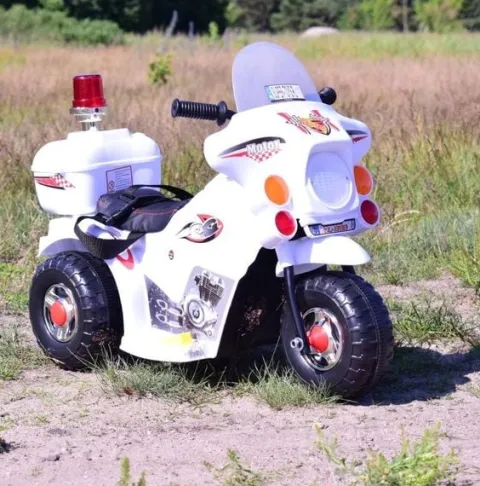 PIERWSZY MOTOR CHOPPER NA AKUMULATOR - KOGUT, MIĘKKIE SIEDZENIE, PASY/LL999