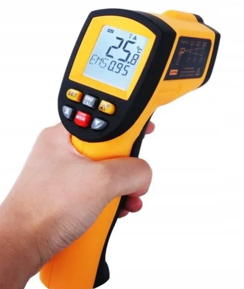 PIROMETR TERMOMETR LASEROWY BEZDOTYKOWY NA PODCZERWIEŃ EMISYJNOŚĆ -50 +750