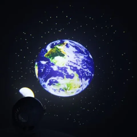 Projektor Rzutnik Gwiazd Galaktyki Planetarium Lampka Nocna USB 12 Planet