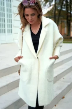 PRZEJŚCIOWY PŁASZCZ Z ALPAKI DUŻY ROZMIAR KOLOR BIAŁY