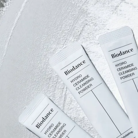Puder enzymatyczny w saszetkach BIODANCE Hydro Ceramide Cleansing 30szt
