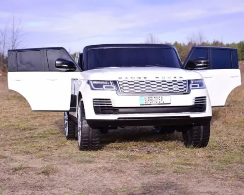 RANGE ROVER - MIĘKKIE KOŁA, MIĘKKIE SIEDZENIE, DŹWIĘK SPORTOWY SILNIKA, PEŁNA OPCJA/DK-RR999