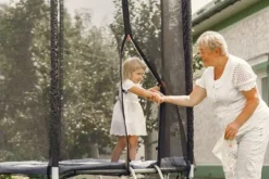 Siatka do trampoliny zewnętrzna 10FT 305 cm 8 słupków