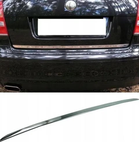 Skoda OCTAVIA II HB Sedan - LISTWA CHROM NA KLAPE