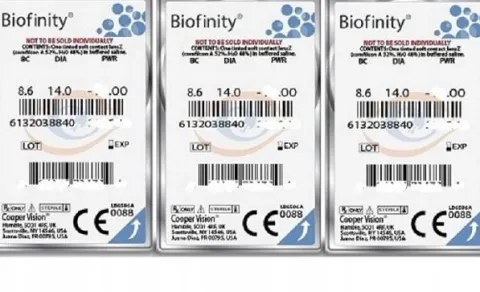 SOCZEWKI miesięczne Biofinity 3 szt Dzień i Noc -2,75