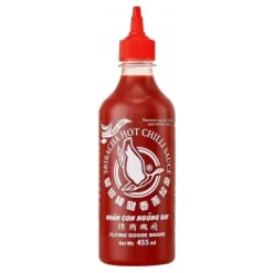 Sos chilli bardzo ostry Sriracha Hot Chilli Sauce Flying Goose 455ml