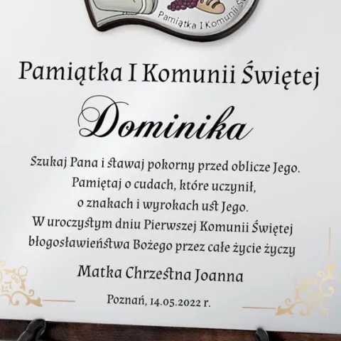 SREBRNY OBRAZEK NA KOMUNIĘ CHŁOPCA PAMIĄTKA nadruk na stojaku