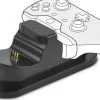 STACJA DOKUJACA + 2 Akumulatory do PADÓW XBOX ONE