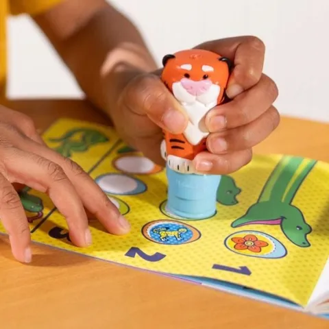 Sticker WOW Stempelki z naklejkami tygrys zestaw 300 szt naklejek książka