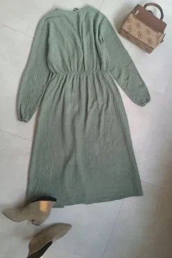 Sukienka muślinowa długa bawełna khaki rozcięcie