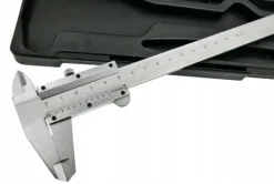Suwmiarka stalowa GEKO 150 mm 0,05 mm analogowa noniuszowa dwuszczękowa