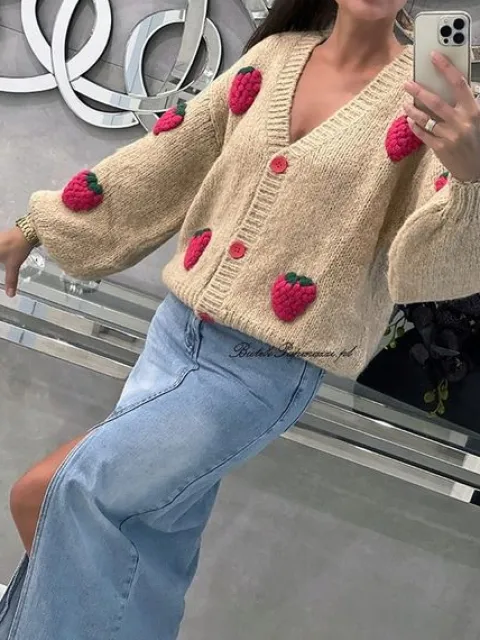 SWETER ROZPINANY OWOCE 3D BEŻ BESTSELLER