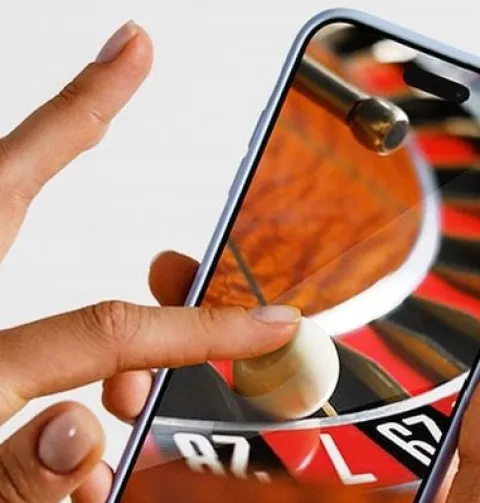 Szkło hartowane JCPal do Apple iPhone 15 1 szt.
