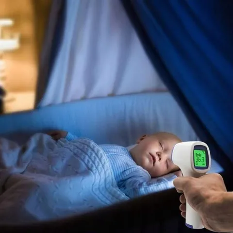 TERMOMETR BEZDOTYKOWY NA PODCZERWIEŃ LCD ELEKTRONICZNY CYFROWY DOKŁADNY